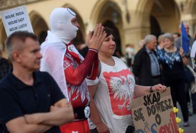 "Skąd się dowiesz o PISEXIT?" Protest na Rynku Głównym - zdjęcie 1