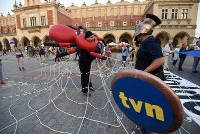 "Skąd się dowiesz o PISEXIT?" Protest na Rynku Głównym - zdjęcie 7