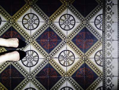 Posadzki w krakowskich kamienicach mogą zachwycić - zdjęcie 17