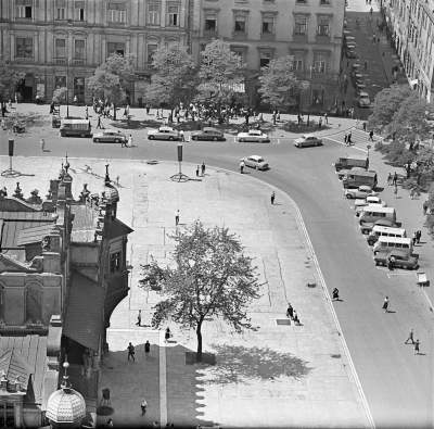 Tak to wyglądało w ubiegłym stuleciu. Wówczas był priorytet dla aut - zdjęcie 4