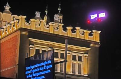 Dronowy pokaz w Krakowie. Idea szczytna, ale efekt rozczarował - zdjęcie 3