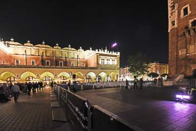 Dronowy pokaz w Krakowie. Idea szczytna, ale efekt rozczarował - zdjęcie 10