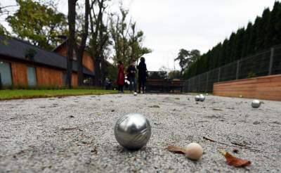 Można tu pograć w bule i miło spędzić czas... - zdjęcie 13