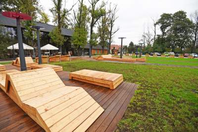 Można tu pograć w bule i miło spędzić czas... - zdjęcie 17