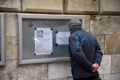 Pożegnaliśmy biskupa Tadeusza Pieronka. Spoczął w krypcie biskupów - zdjęcie 2