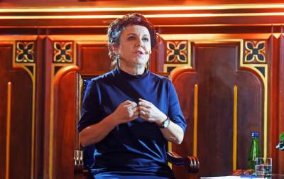 Spotkanie Olgi Tokarczuk ze studentkami i studentami, fot. Marek Lasyk - zdjęcie 7