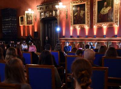 Spotkanie Olgi Tokarczuk ze studentkami i studentami, fot. Marek Lasyk - zdjęcie 14