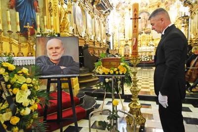 Kraków pożegnał poetę. Prochy złożono w Panteonie Narodowym - zdjęcie 1