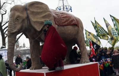 Imponujący orszak na ulicach Krakowa. Piękna tradycja - zdjęcie 17