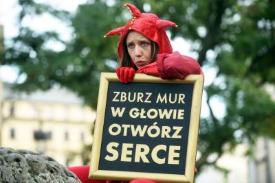 Marsz solidarności z osobami cierpiącymi na granicy polsko-białoruskiej - zdjęcie 32