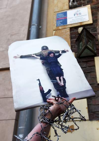 Marsz solidarności z osobami cierpiącymi na granicy polsko-białoruskiej - zdjęcie 10