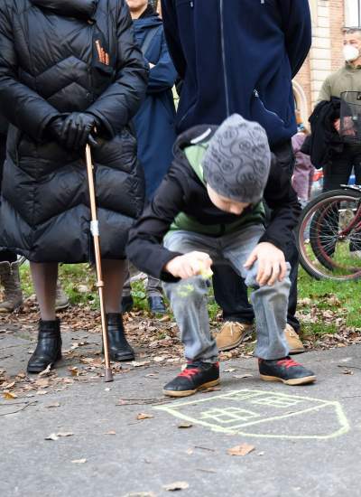 Marsz solidarności z osobami cierpiącymi na granicy polsko-białoruskiej - zdjęcie 19