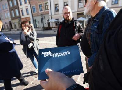 Wystawa już gotowa. Przyjaciele wybrali 65 spośród 100 tysięcy jego zdjęć - zdjęcie 2