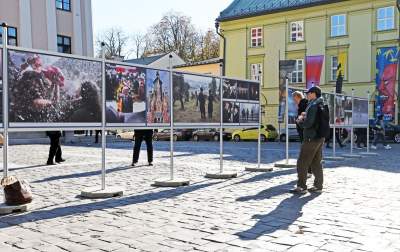 Wystawa już gotowa. Przyjaciele wybrali 65 spośród 100 tysięcy jego zdjęć - zdjęcie 18