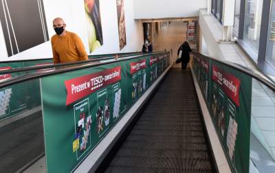 Tak Tesco znika z Krakowa. W środku też już niewiele zostało - zdjęcie 24