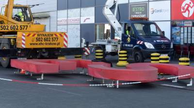 Tak Tesco znika z Krakowa. W środku też już niewiele zostało - zdjęcie 5