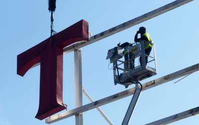 Tak Tesco znika z Krakowa. W środku też już niewiele zostało - zdjęcie 6