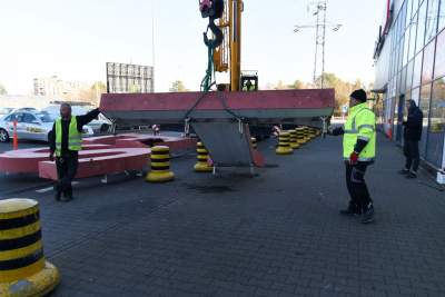 Tak Tesco znika z Krakowa. W środku też już niewiele zostało - zdjęcie 16