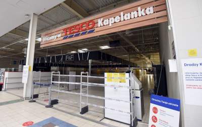 Tak Tesco znika z Krakowa. W środku też już niewiele zostało - zdjęcie 20