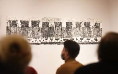 "Ursula von Rydingsvard. Tylko sztuka". Fot. Marek Lasyk - zdjęcie 8