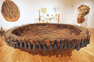 "Ursula von Rydingsvard. Tylko sztuka". Fot. Marek Lasyk - zdjęcie 13