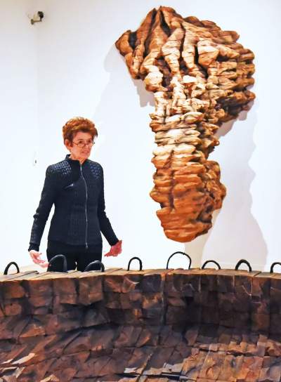 "Ursula von Rydingsvard. Tylko sztuka". Fot. Marek Lasyk - zdjęcie 19
