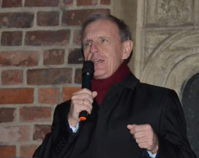 "Ani jednej więcej!" Tysiące protestujących w Krakowie - zdjęcie 15