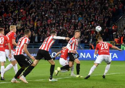 To były pierwsze od prawie dwóch lat derby z udziałem kibiców - zdjęcie 8