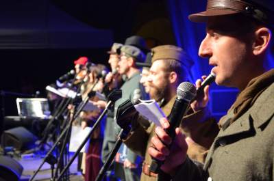 Listopadowa Lekcja Śpiewana: Radosna Niepodległość - zdjęcie 18