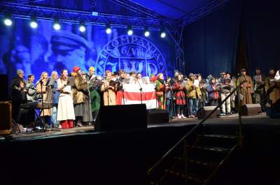 Listopadowa Lekcja Śpiewana: Radosna Niepodległość - zdjęcie 7