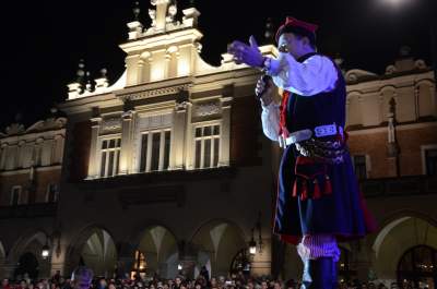 Listopadowa Lekcja Śpiewana: Radosna Niepodległość - zdjęcie 1