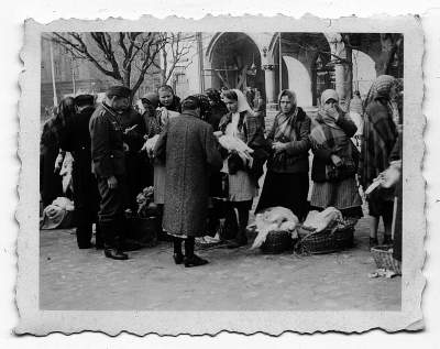 Niemieccy okupanci w Krakowie. Osiedlilo się wtedy ok. 50 tysięcy Niemców - zdjęcie 6