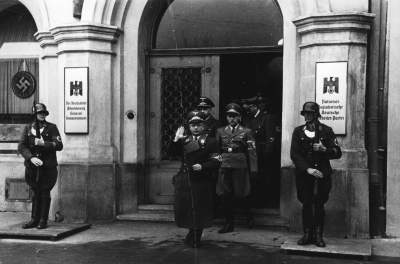 Niemieccy okupanci w Krakowie. Osiedlilo się wtedy ok. 50 tysięcy Niemców - zdjęcie 10