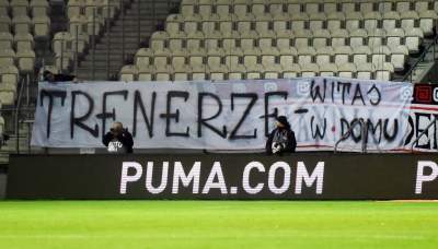 Tak kibice przywitali nowego - starego trenera Cracovii - zdjęcie 8