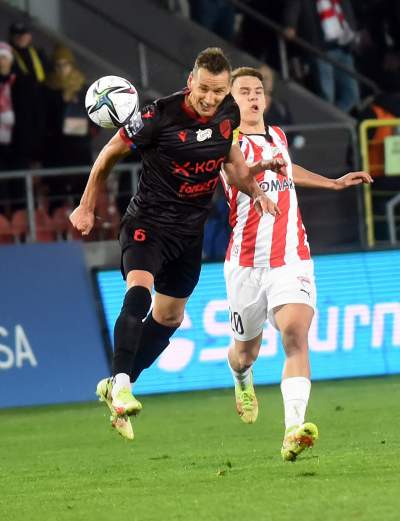 Tak kibice przywitali nowego - starego trenera Cracovii - zdjęcie 15