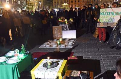 Wigilia dla imigrantów na krakowskim Rynku - zdjęcie 30