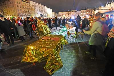 Wigilia dla imigrantów na krakowskim Rynku - zdjęcie 24