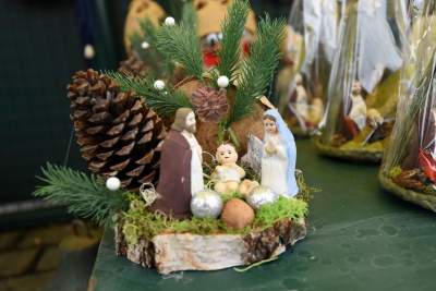 Swięta będą za miesiąc, tymczasem na Rynku Głównym... - zdjęcie 24