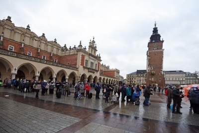 Wigilia dla bezdomnych i potrzebujących. fot. Marek Lasyk - zdjęcie 16