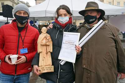 Wigilia dla bezdomnych i potrzebujących. fot. Marek Lasyk - zdjęcie 34