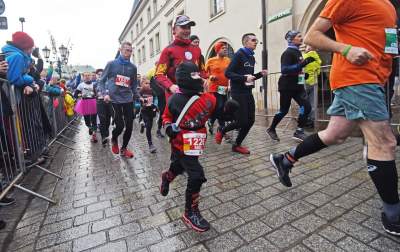 Powróciła krakowska, sylwestrowa tradycja. Bieg w przebraniu - zdjęcie 24