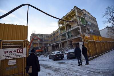 Podsumowanie roku (1): wyrzucony Tygodnik, protesty, wielki pożar i afera Obajtka - zdjęcie 6