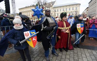 Tłumy w Orszaku Trzech Króli (Rok 2022) - zdjęcie 19