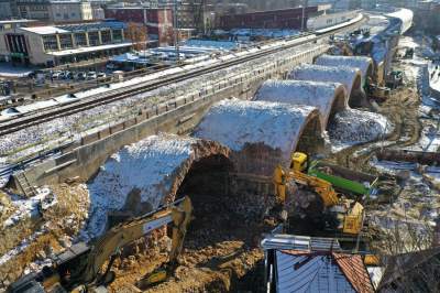 Znikający wiadukt na Grzegórzeckiej. Stał tu od połowy XIX wieku - zdjęcie 3
