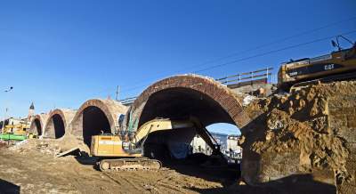 Znikający wiadukt na Grzegórzeckiej. Stał tu od połowy XIX wieku - zdjęcie 17