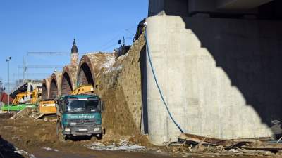 Znikający wiadukt na Grzegórzeckiej. Stał tu od połowy XIX wieku - zdjęcie 22