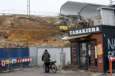 Została kamieni kupa. Część cegieł zabezpieczono - zdjęcie 6