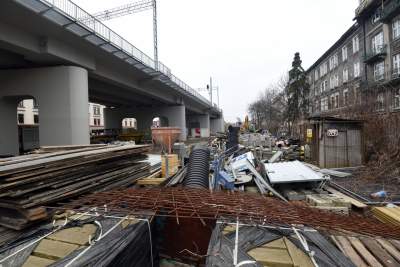 Została kamieni kupa. Część cegieł zabezpieczono - zdjęcie 24