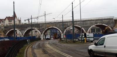 Została kamieni kupa. Część cegieł zabezpieczono - zdjęcie 3