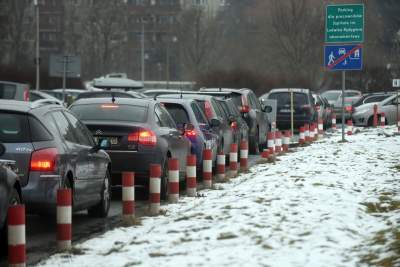 Znów ustawiają się tu kolejki. Długie czekanie na test - zdjęcie 2